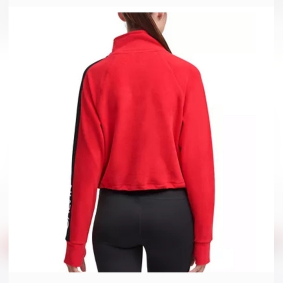 Calvin Klein Large quarter zip performance sweater. - Picture 5 of 12